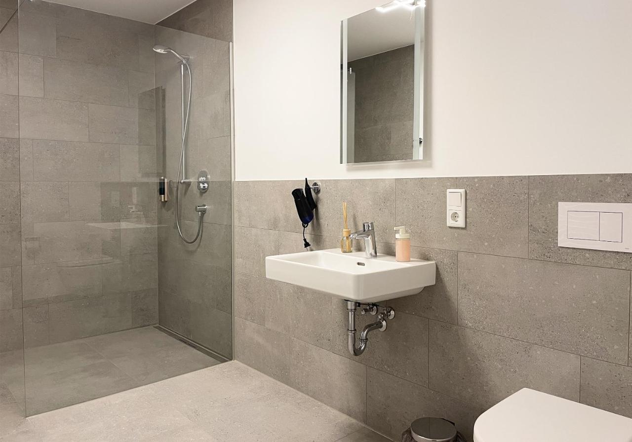 Apartment Moderne Im Herzen Der Stadt I Private Tiefgarage Mit Ladesaeulen I Home2share