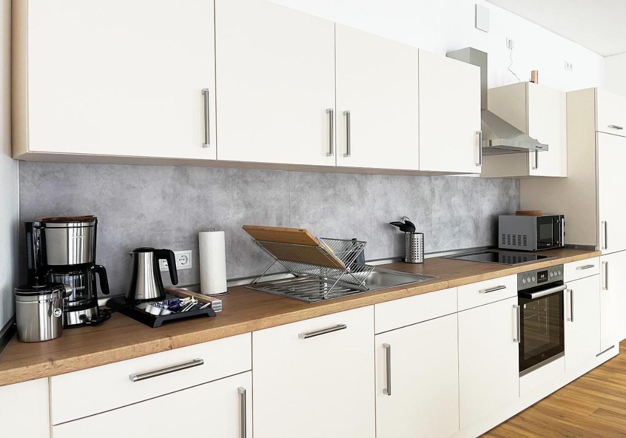 Moderne Im Herzen Der Stadt I Private Tiefgarage Mit Ladesaeulen I Home2share Apartment *