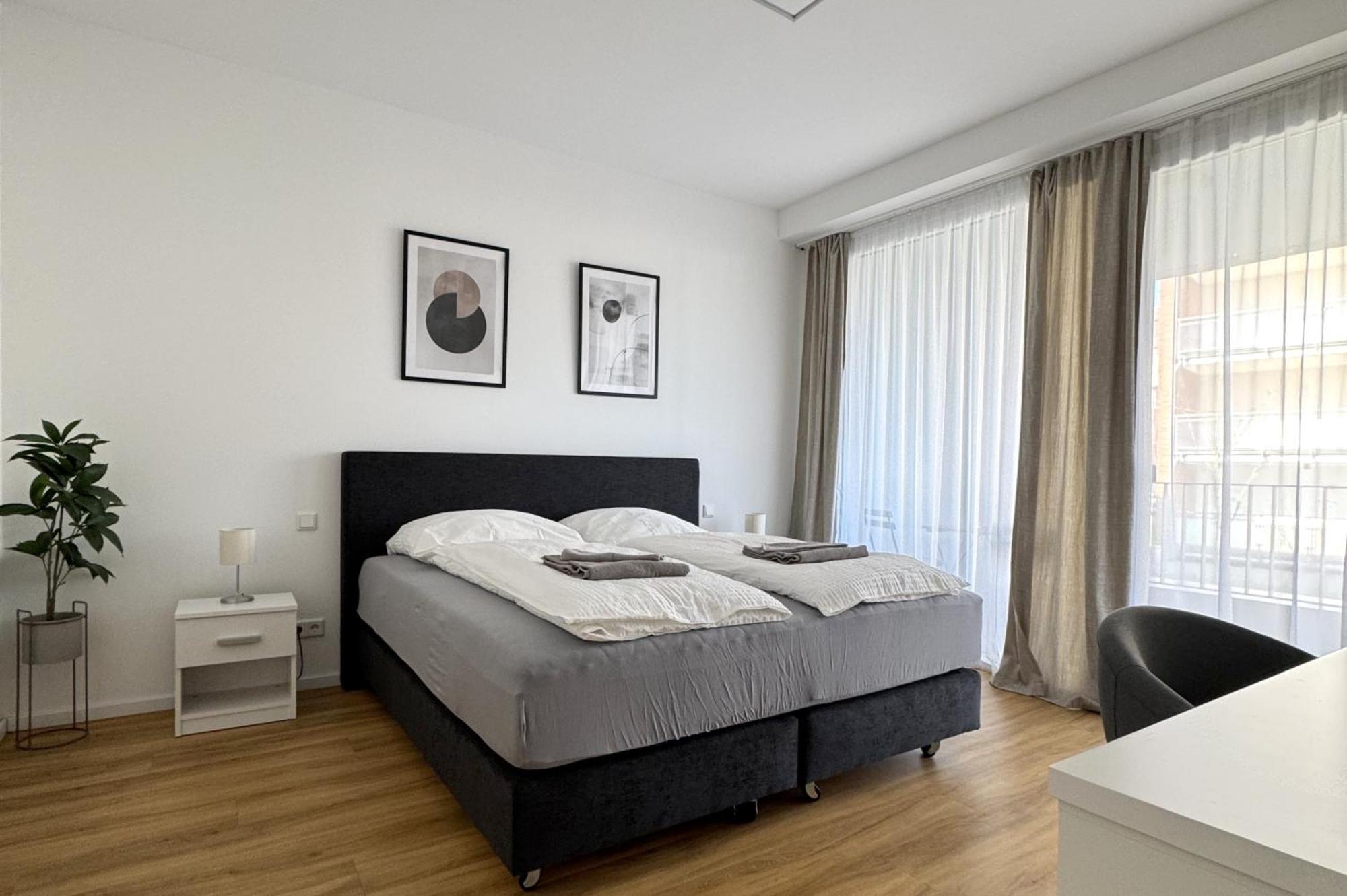 Moderne Im Herzen Der Stadt I Private Tiefgarage Mit Ladesaeulen I Home2share Apartment